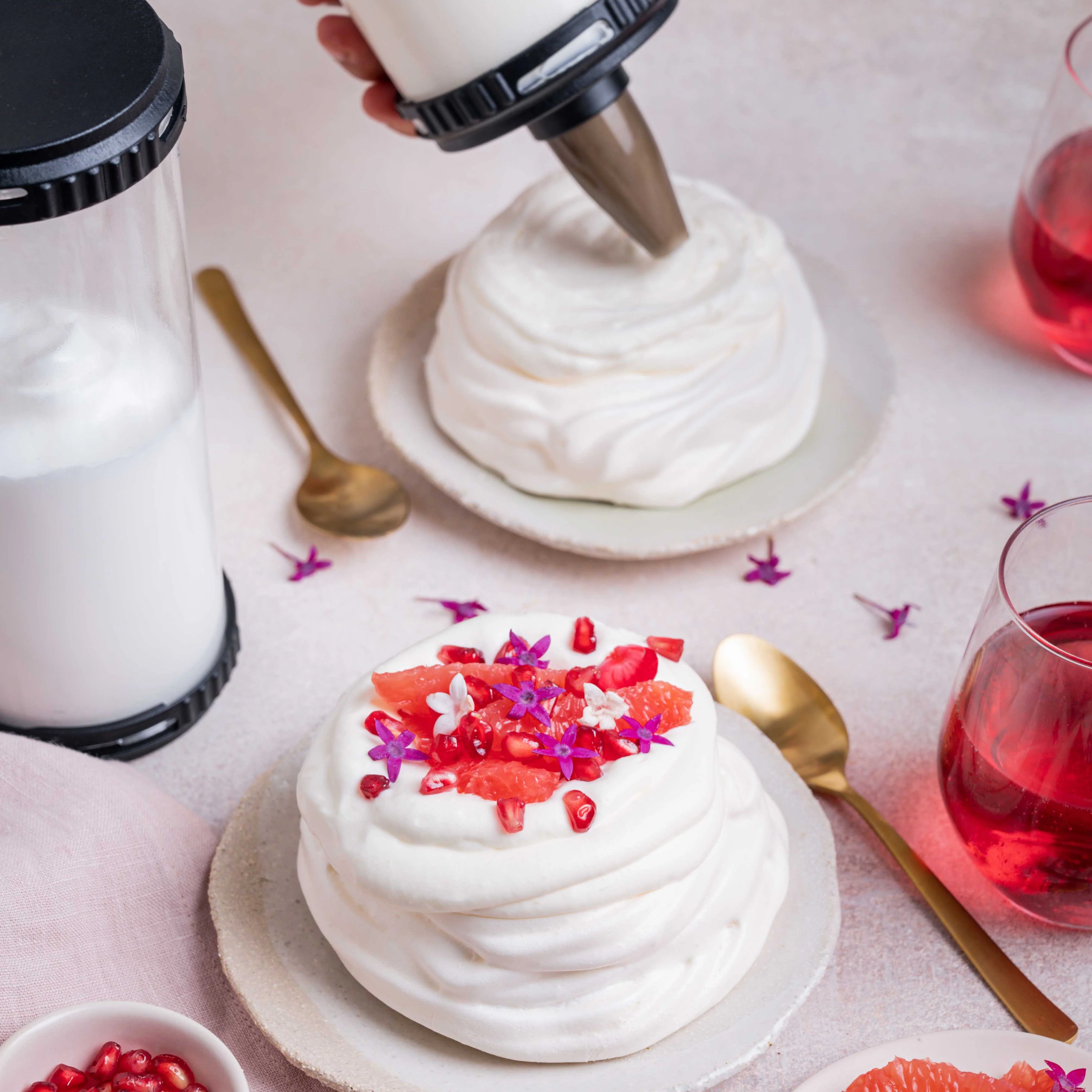 LE TUBE PRO Decorating Tool 19-Piece Set - Image 5