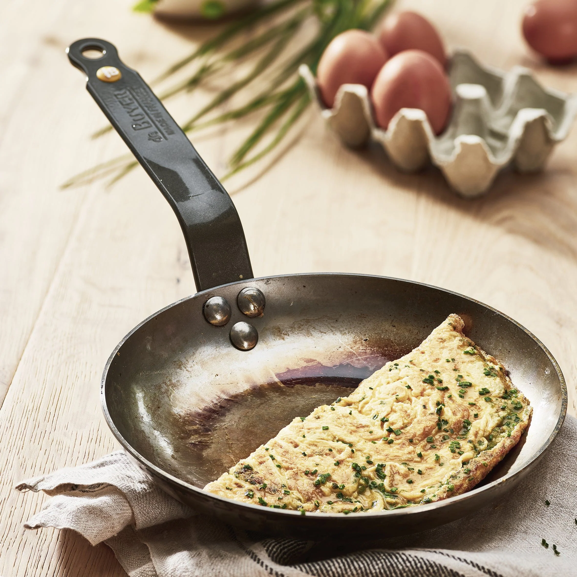 MINERAL B Carbon Steel Omelette Pan - Image 6