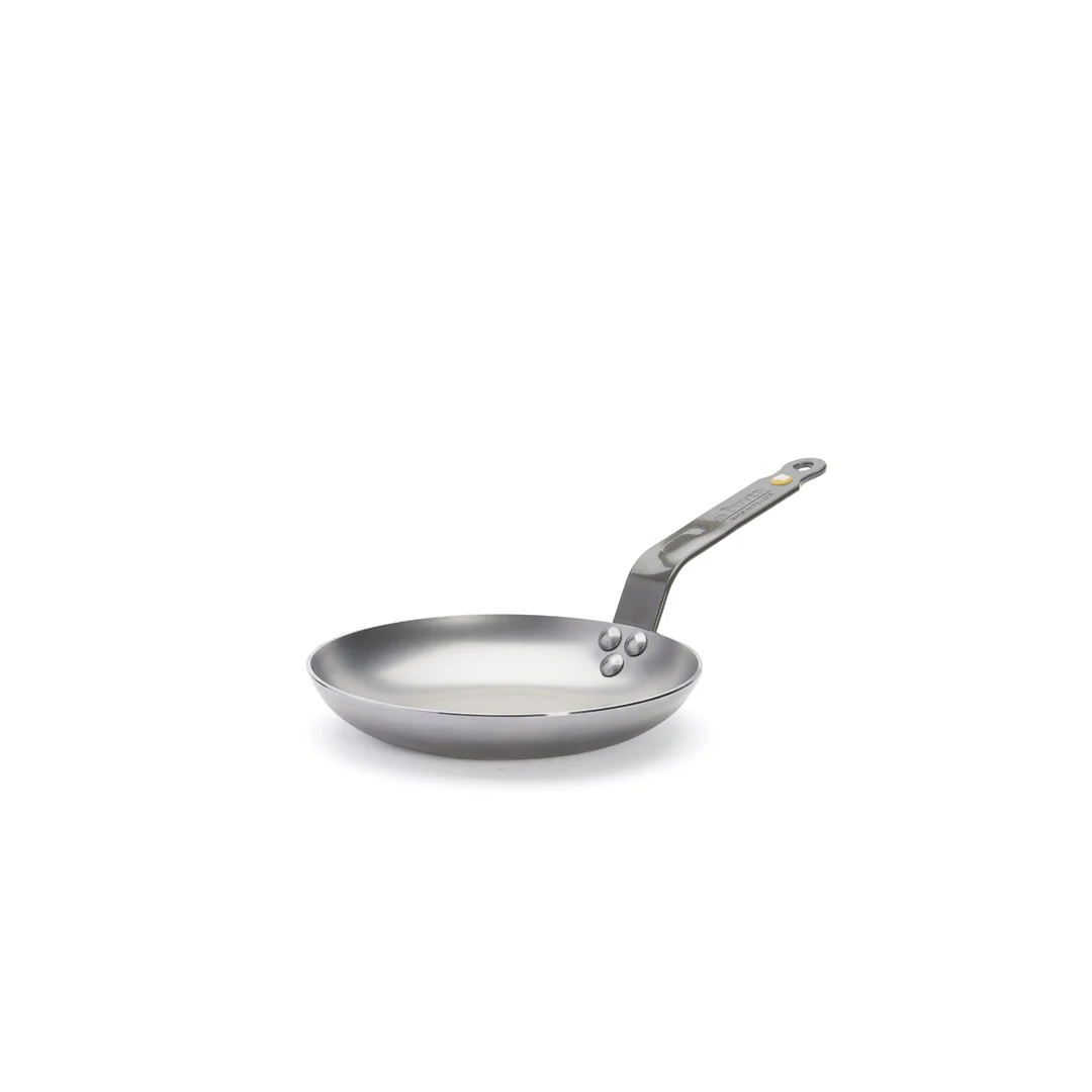 MINERAL B Carbon Steel Omelette Pan - Image 7
