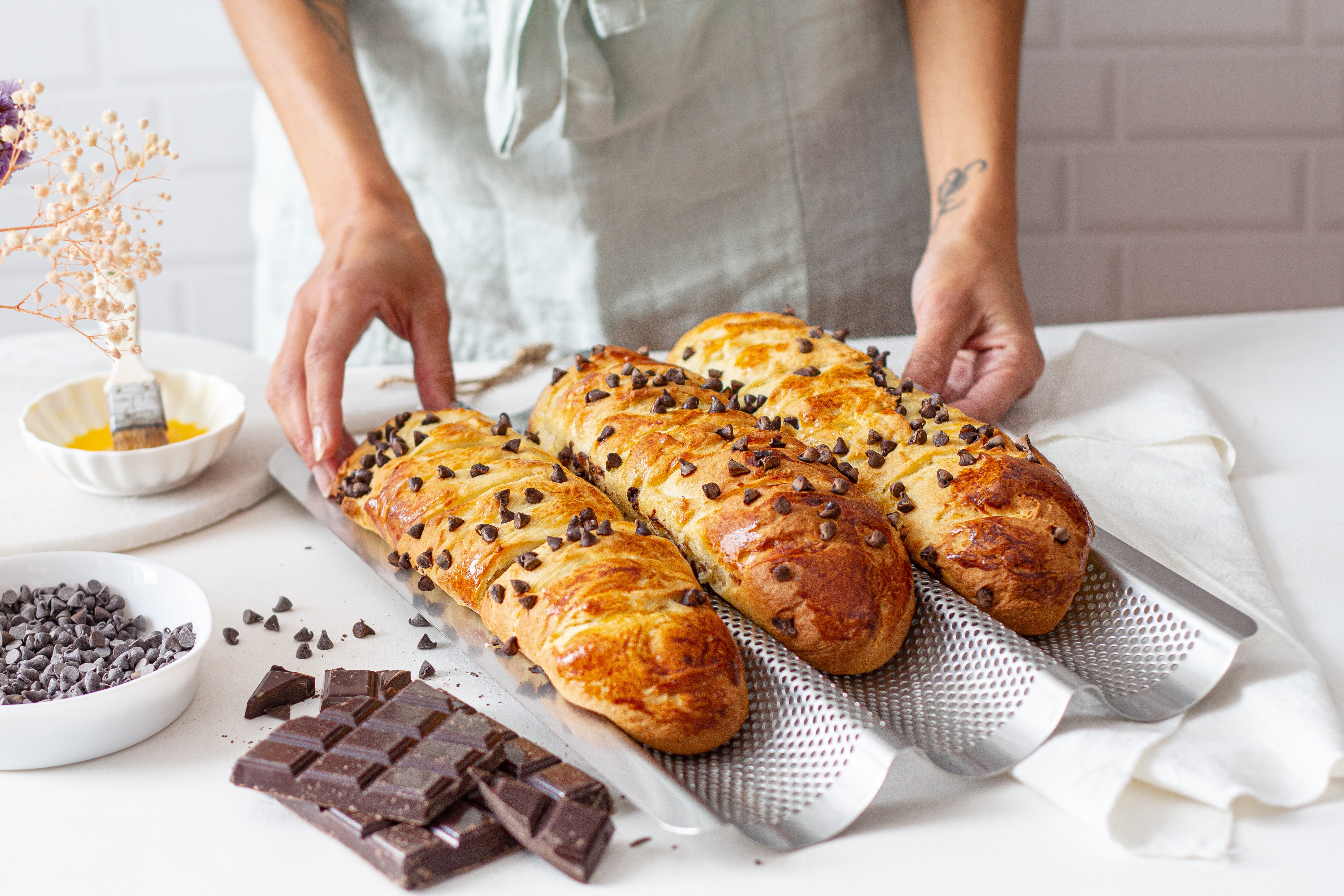 Perforated Stainless Steel Baguette Pan for 3 Baguettes - Image 4
